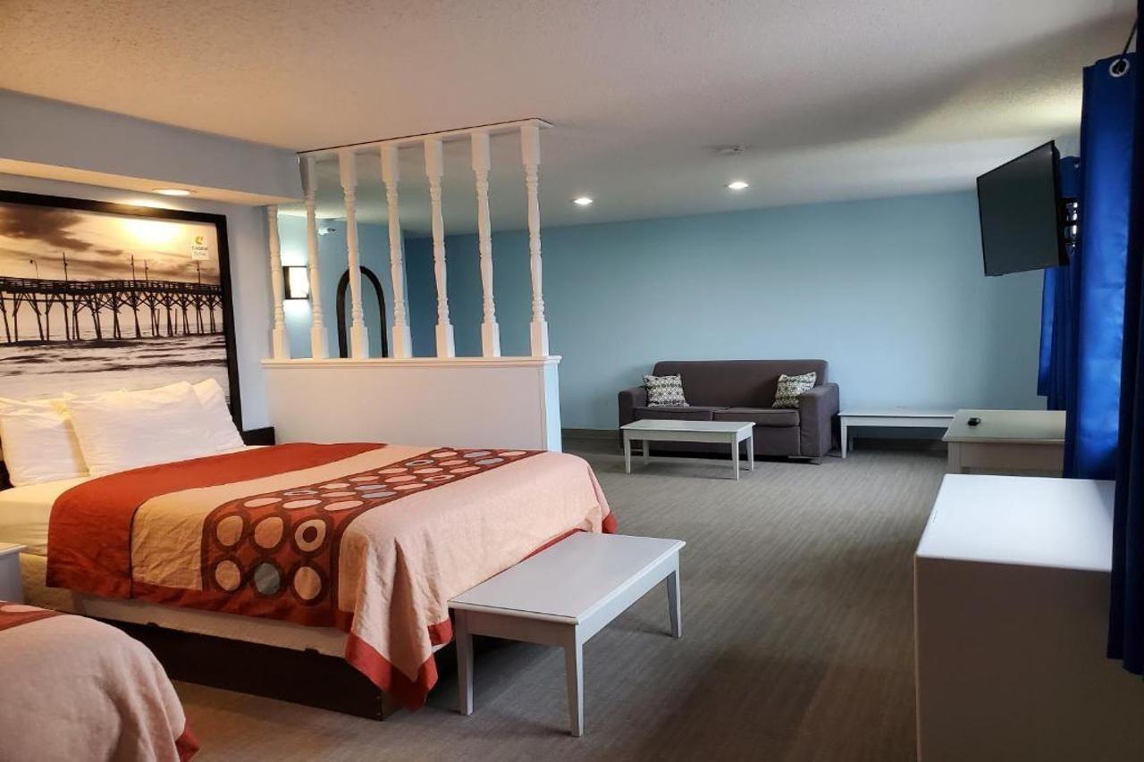 Coastal Inn & Suites Wilmington Bagian luar foto